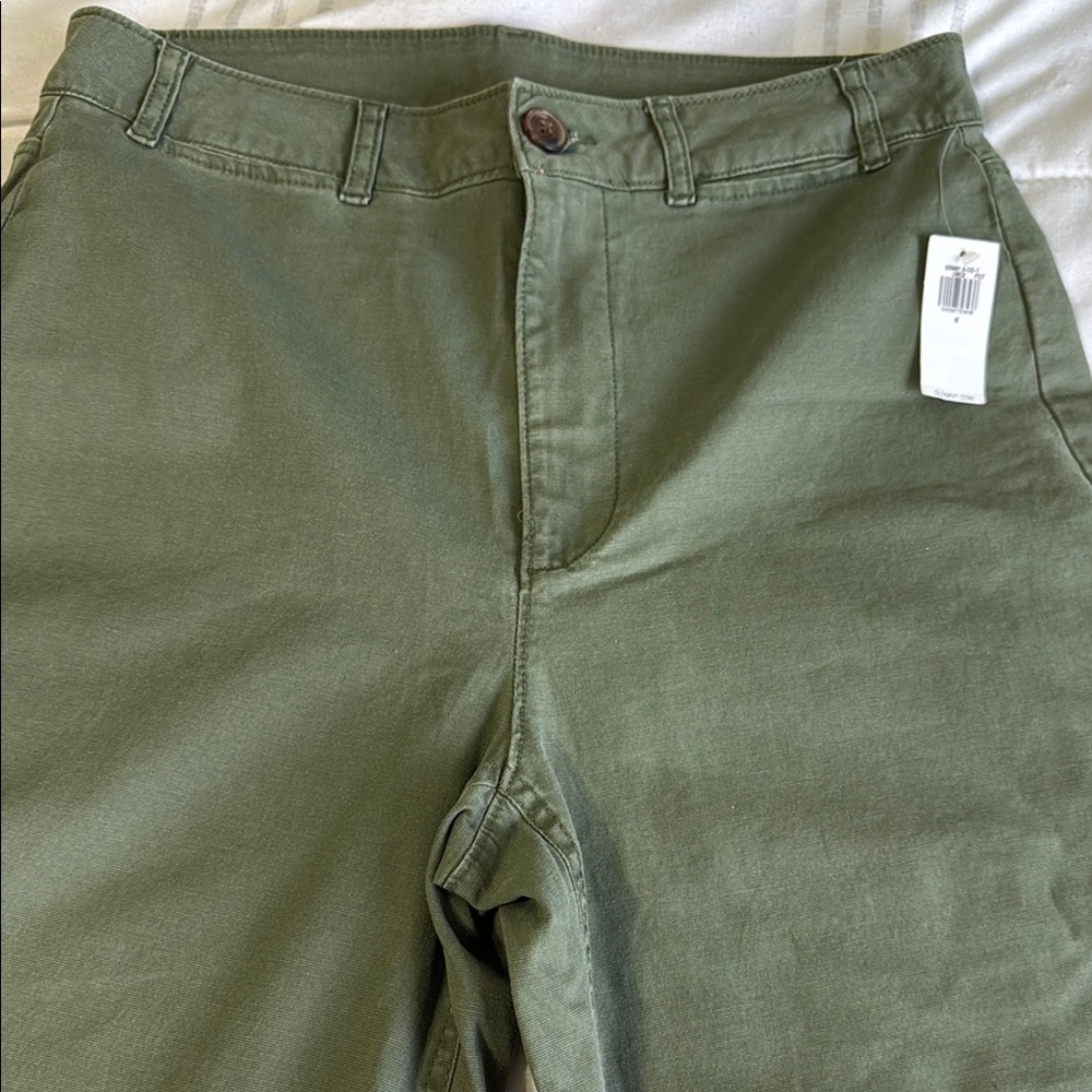BNWT Old Navy Green Ankle Pants